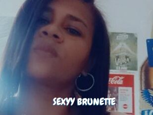 SEXYY_BRUNETTE