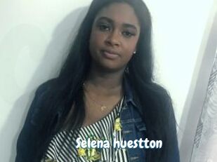 Selena_huestton
