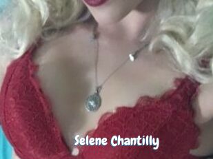 Selene_Chantilly