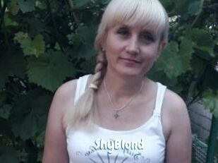 ShyBlond
