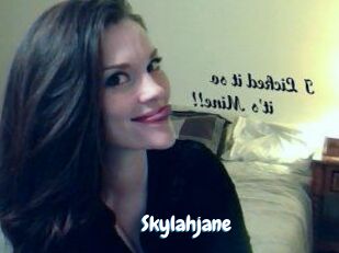 Skylahjane Coquine Avenue