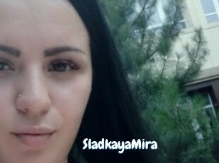 SladkayaMira Coquine Avenue