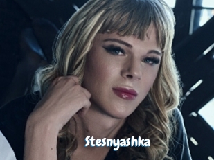 Stesnyashka Coquine Avenue