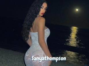 sanyathompson Coquine Avenue