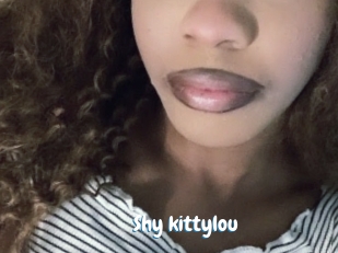 shy_kittylou Coquine Avenue