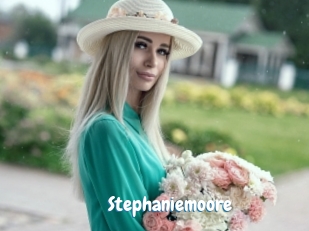 stephaniemoore Coquine Avenue