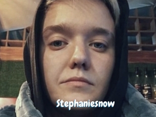 stephaniesnow Coquine Avenue