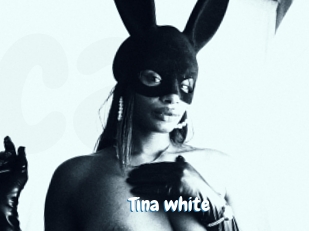 tina_white Coquine Avenue