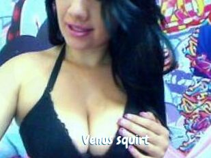 Venus_squirt Coquine Avenue