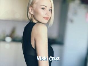Vikki_Cruz