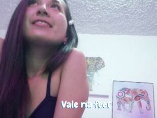 Vale_ria_feet