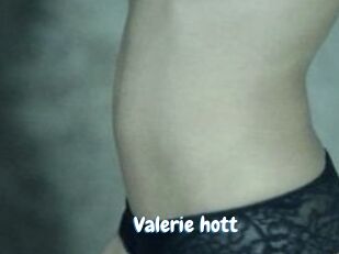 Valerie_hott