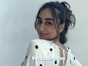 veronaallenson Coquine Avenue
