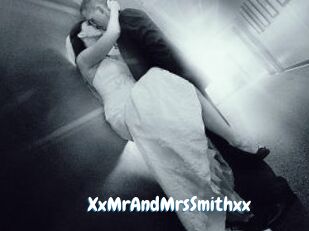 XxMrAndMrsSmithxx